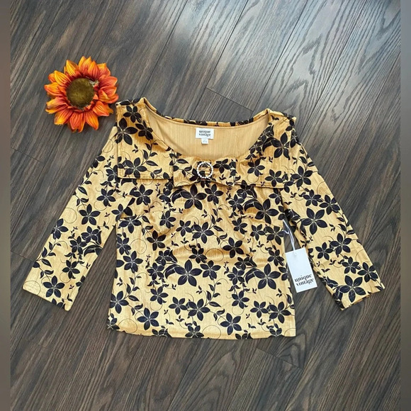 🦋B2G1🦋UNIQUE VINTAGE Gold Velvet Wide Collar & Bow Top NWT | LARGE | - Picture 8 of 12